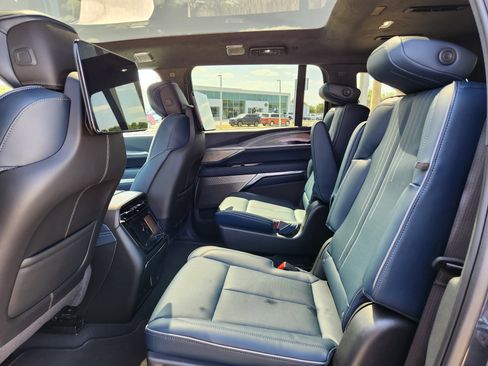 New 2025 Cadillac Escalade IQ Luxury 2 image 13