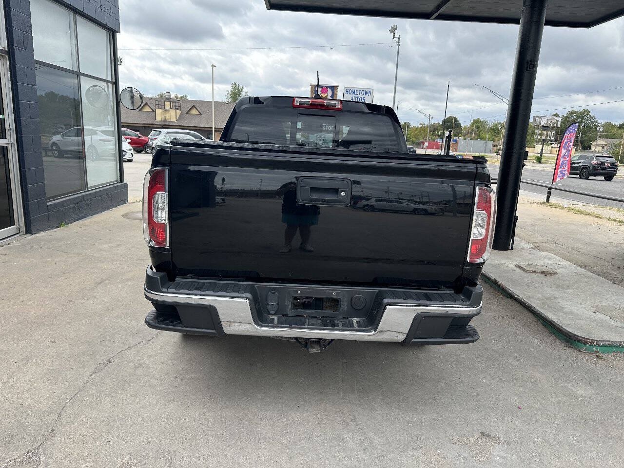 Used 2016 GMC Canyon SLT w/ Driver Alert Package AWD/4WD image 6
