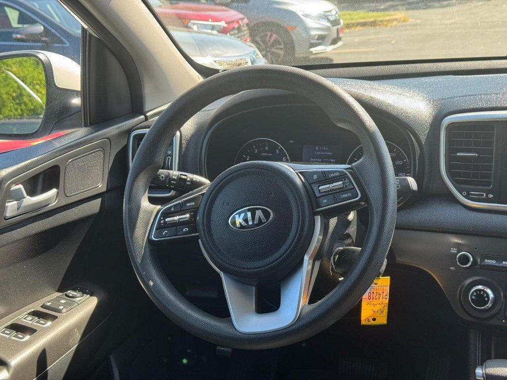 Used 2021 Kia Sportage LX AWD/4WD image 17