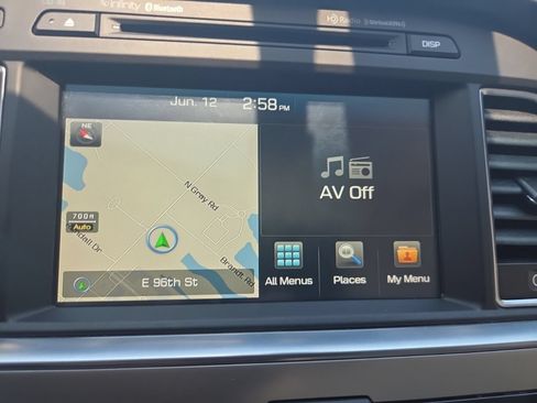 Used 2016 Hyundai Sonata Limited w/ Option Group 04 FWD image 28