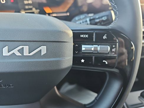 New 2026 Kia Sorento S image 12