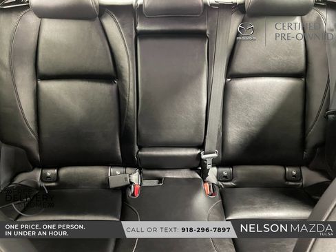 Certified 2025 MAZDA MAZDA3 s Sport image 33