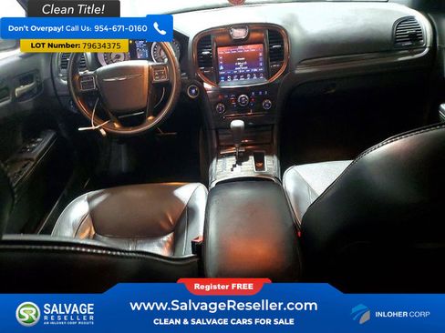 Used 2013 Chrysler 300 C image 11