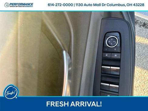 Used 2023 Toyota Prius AWD image 13