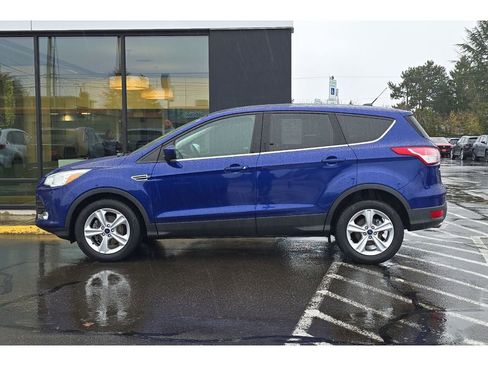 Used 2015 Ford Escape SE image 9