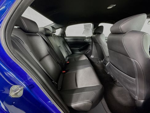 Used 2019 Honda Accord Sport image 32