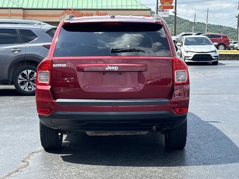 Used 2012 Jeep Compass Sport FWD image 4
