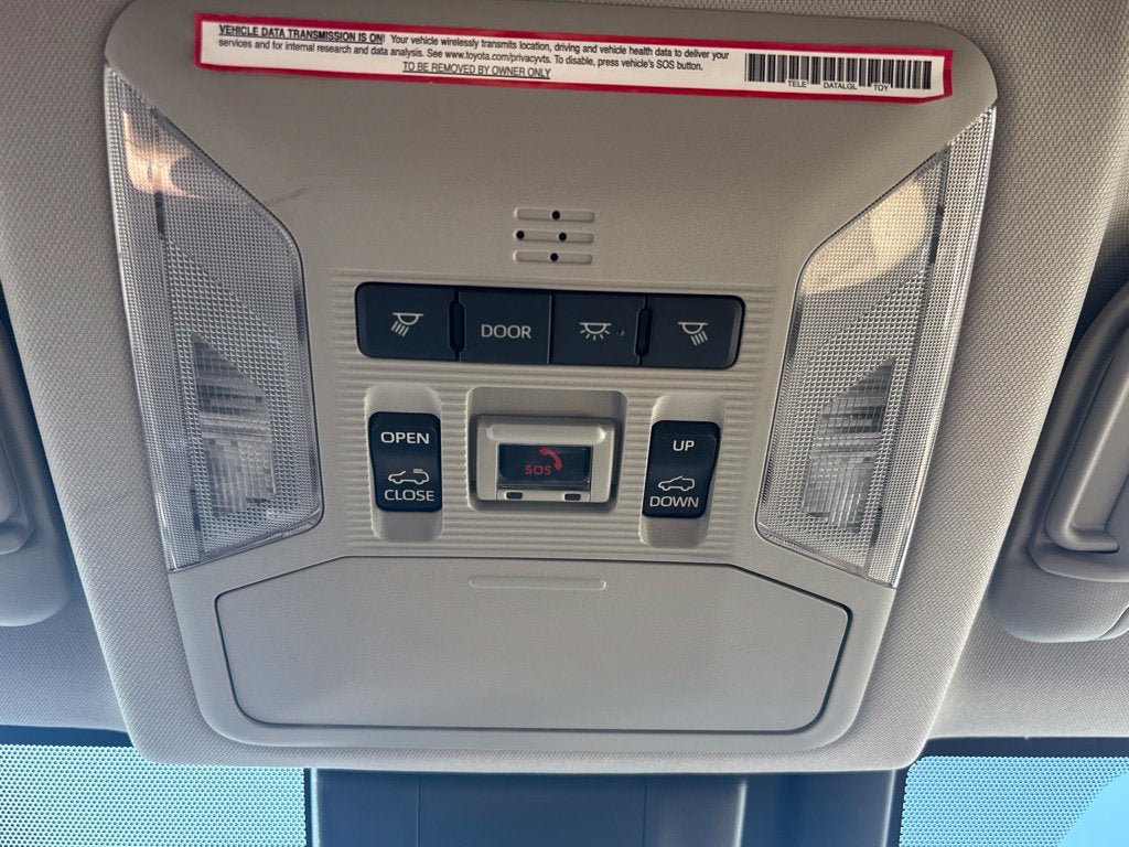 Used 2022 Toyota RAV4 XLE Premium FWD image 19