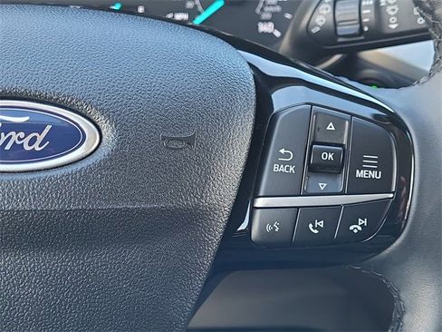 Used 2022 Ford Escape SE w/ Cold Weather Package image 22