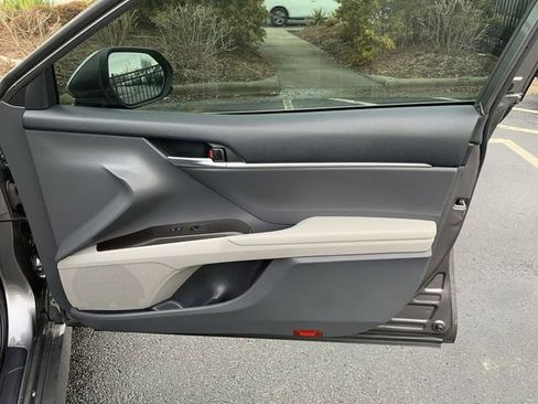 Certified 2023 Toyota Camry LE image 13