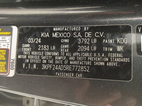 Used 2024 Kia Forte LX FWD image 33
