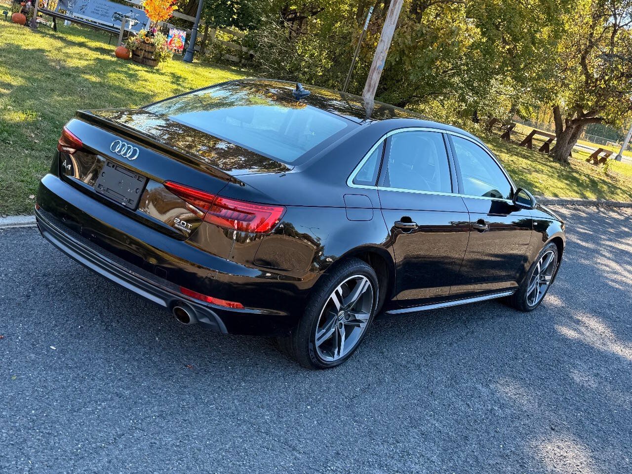 Used 2017 Audi A4 2.0T Premium Plus w/ Premium Plus Package AWD/4WD image 25