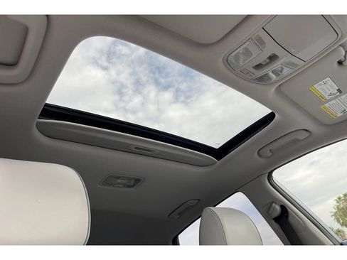 Used 2020 Hyundai Kona Limited image 19