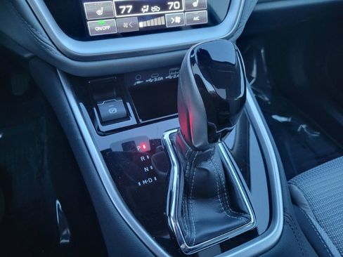 Used 2025 Subaru Outback Premium w/ Popular Package #1A image 31