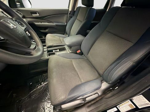 Used 2016 Honda CR-V SE image 11