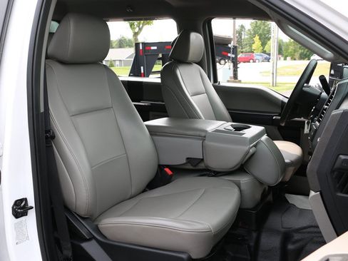 Used 2021 Ford F350 XL w/ Power Equipment Group AWD/4WD image 31