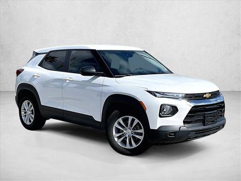 Used 2021 Chevrolet TrailBlazer LS image 12