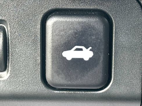 Used 2018 Subaru WRX AWD/4WD image 18