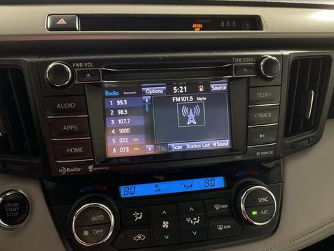 Used 2018 Toyota RAV4 Adventure image 22