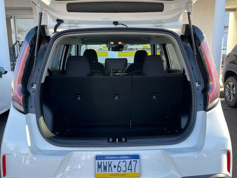 Used 2025 Kia Soul LX w/ LX Technology Package image 27