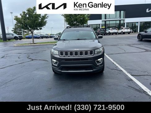 Used 2018 Jeep Compass Limited w/ Navigation Group AWD/4WD image 2