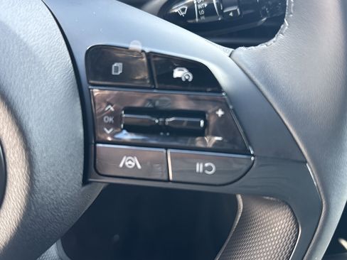 New 2026 Hyundai Elantra Sport FWD image 22