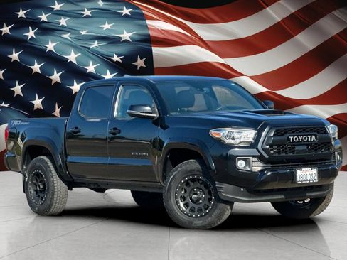 Used 2019 Toyota Tacoma TRD Sport w/ TRD Premium Sport Package RWD image 1