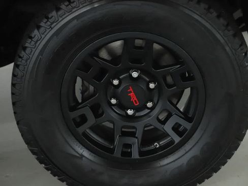 Used 2017 Toyota 4Runner TRD Pro AWD/4WD image 10