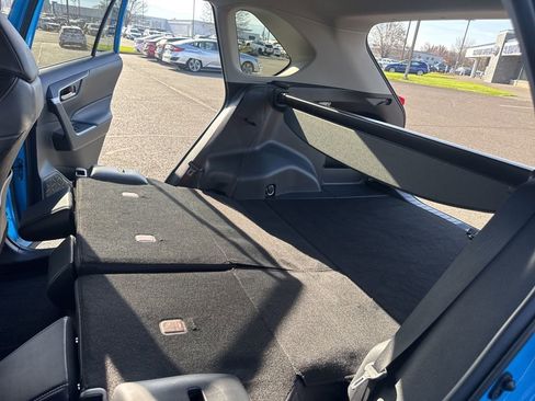 Used 2021 Toyota RAV4 XLE Premium image 16