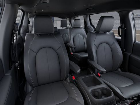 New 2026 Chrysler Pacifica Select FWD image 16