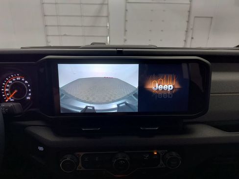 Used 2026 Jeep Wrangler Unlimited Sport AWD/4WD image 24