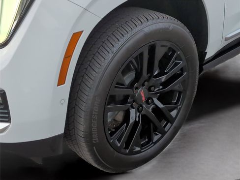 New 2026 GMC Yukon Denali w/ Sun & Power Step Package image 10