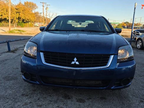 Used 2009 Mitsubishi Galant ES image 4