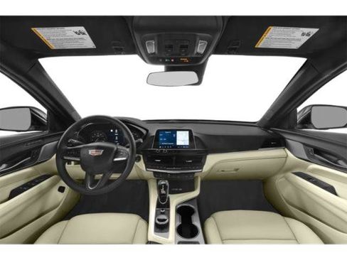 Used 2022 Cadillac CT4 Luxury RWD image 5