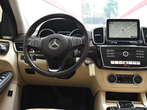 Used 2018 Mercedes-Benz GLE 350 image 21