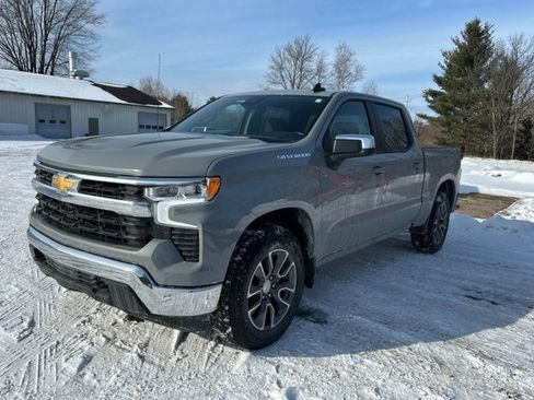 Used 2024 Chevrolet Silverado 1500 LT image 1