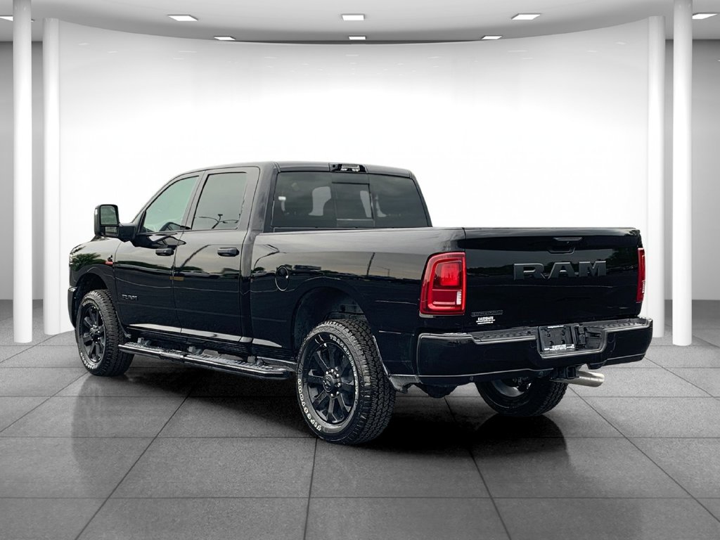 Used 2025 RAM 2500 Big Horn RWD image 5