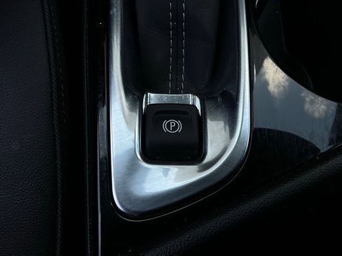 Used 2025 Buick Encore GX Preferred image 21