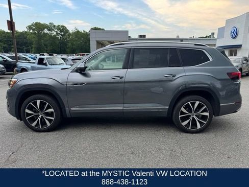 Used 2024 Volkswagen Atlas SEL Premium R-Line AWD/4WD image 9
