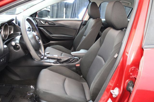Used 2015 MAZDA MAZDA3 i Sport FWD image 11