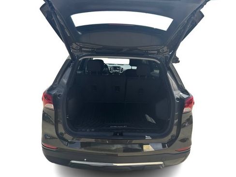 Used 2023 Chevrolet Equinox LT FWD image 12
