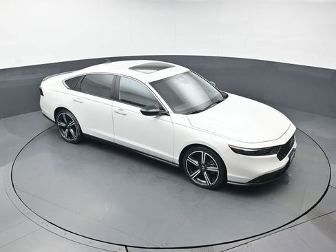 Certified 2023 Honda Accord Sport image 41