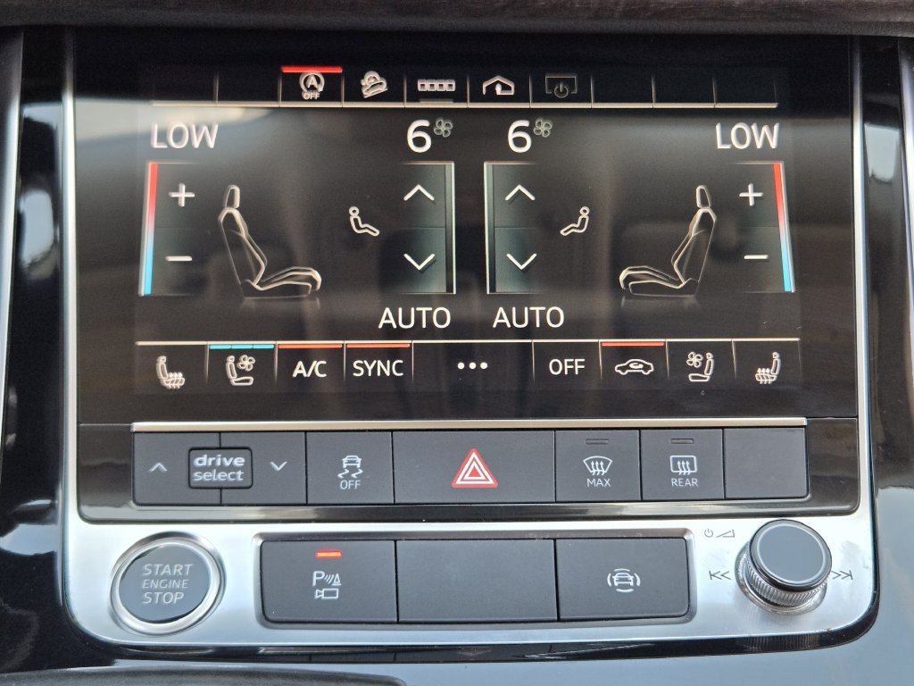 Used 2021 Audi Q8 Premium Plus w/ Premium Plus Package AWD/4WD image 24