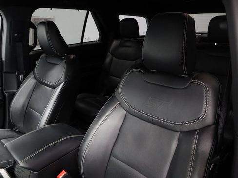 Certified 2022 Ford Explorer ST w/ Equipment Group 401A image 28