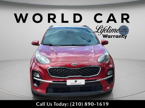 Used 2022 Kia Sportage EX w/ EX Technology Package FWD image 2