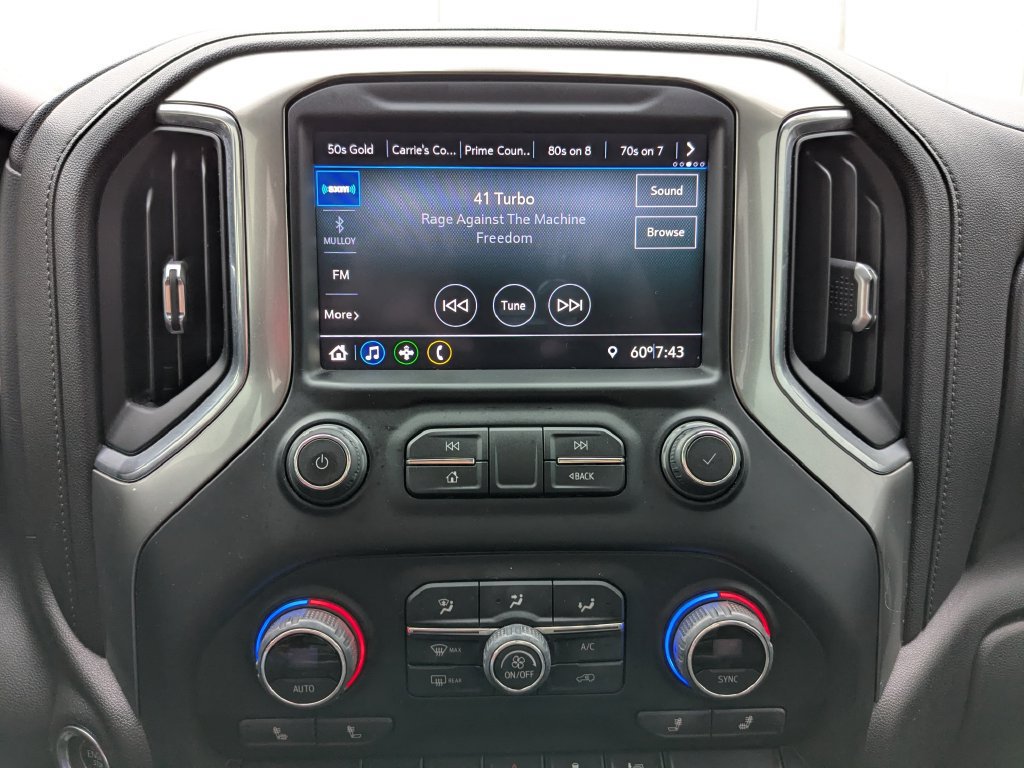Used 2021 Chevrolet Silverado 1500 LT AWD/4WD image 30