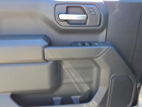 New 2026 Chevrolet Silverado 1500 Custom Trail Boss w/ Dark Appearance Package image 17