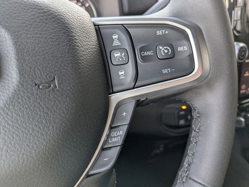 Used 2025 RAM 2500 Big Horn AWD/4WD image 19