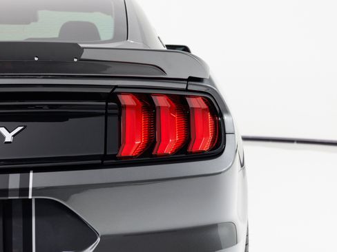 Used 2019 Ford Mustang GT Premium w/ GT Performance Package RWD image 82