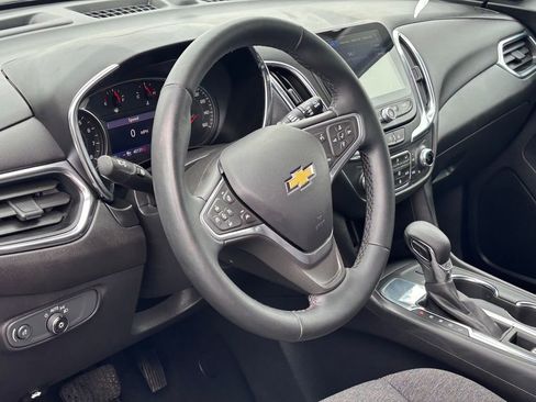 Used 2023 Chevrolet Equinox LT image 6
